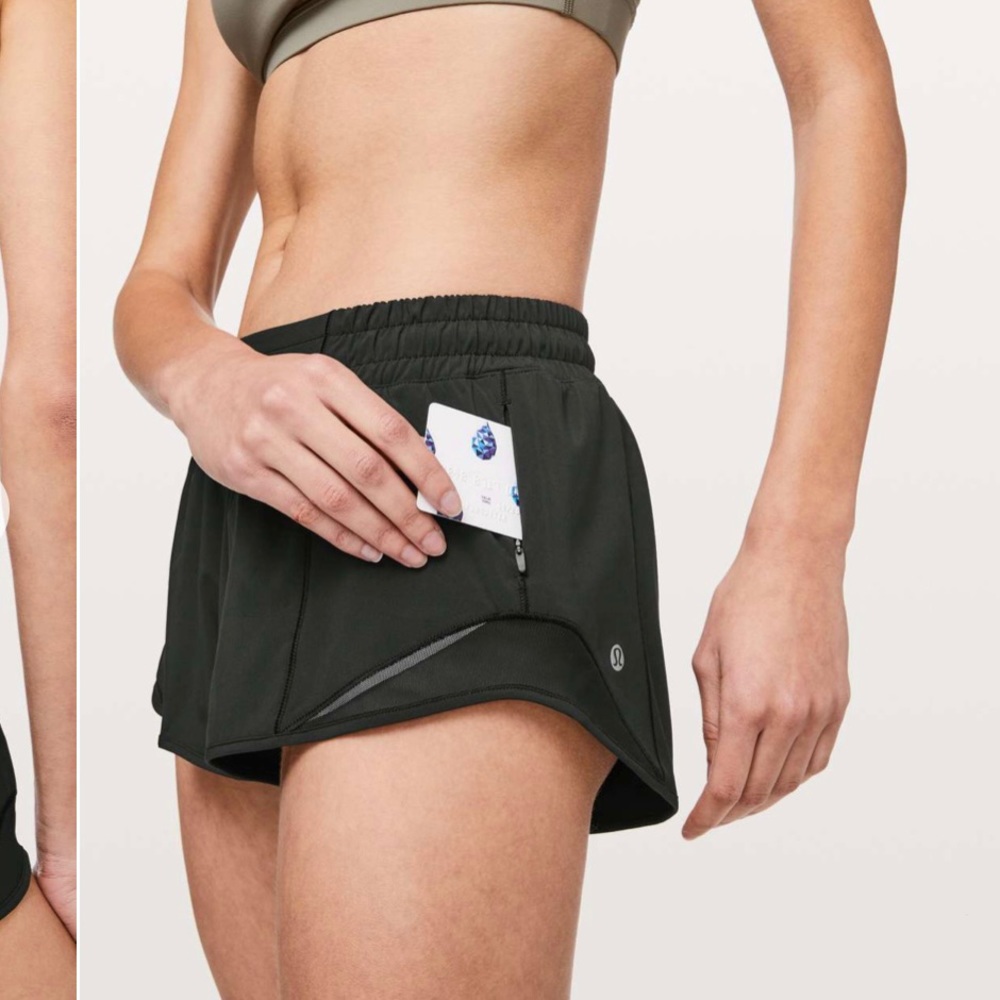 Lululemon Black Hotty Hot Short II *2.5" 6 - Picture 4 of 9